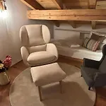 Swiss Horizon - Penthouse Mit Aussicht & Liftnaehe Auf 2 Etagen Apartman Flums