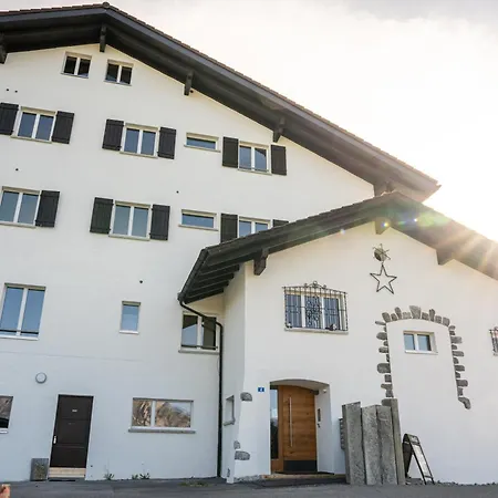 Swiss Horizon - Penthouse Mit Aussicht & Liftnaehe Auf 2 Etagen Apartman *