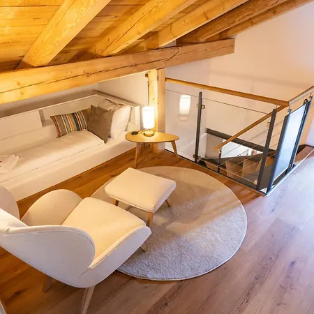 Apartman Swiss Horizon - Penthouse Mit Aussicht & Liftnaehe Auf 2 Etagen