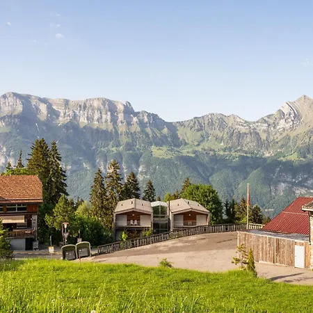 Апартаменты Swiss Horizon - Penthouse Mit Aussicht & Liftnaehe Auf 2 Etagen Флумзерберг