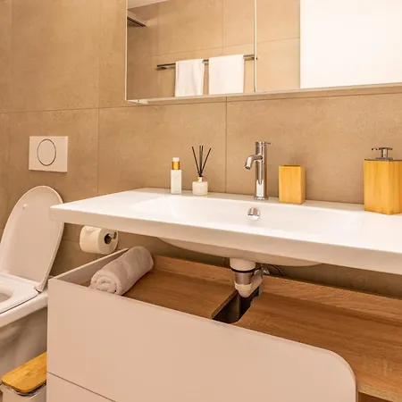 Swiss Horizon - Penthouse Mit Aussicht & Liftnaehe Auf 2 Etagen Апартаменты Флумзерберг
