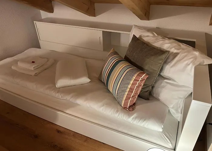 Apartamento Swiss Horizon - Penthouse Mit Aussicht & Liftnaehe Auf 2 Etagen *