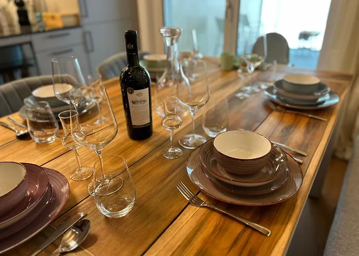 Swiss Horizon - Penthouse Mit Aussicht & Liftnaehe Auf 2 Etagen Apartmán Flums